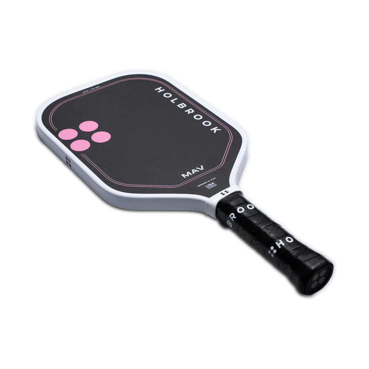 Discover the Holbrook Mav Pickleball Paddle in pink. A versatile all-court paddle offering outstanding control, power, spin, and an enlarged sweet spot. Buy now at Holbrook Europe.